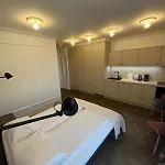 Cozy And Quiet In The Centre Apartment *